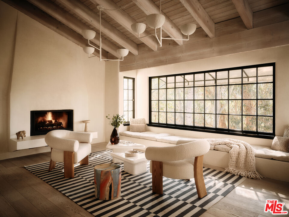 2729 Nichols Canyon Rd, Hollywood Hills 