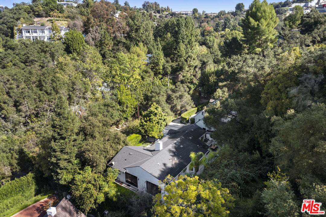 9782 Oak Pass Rd, Beverly Hills