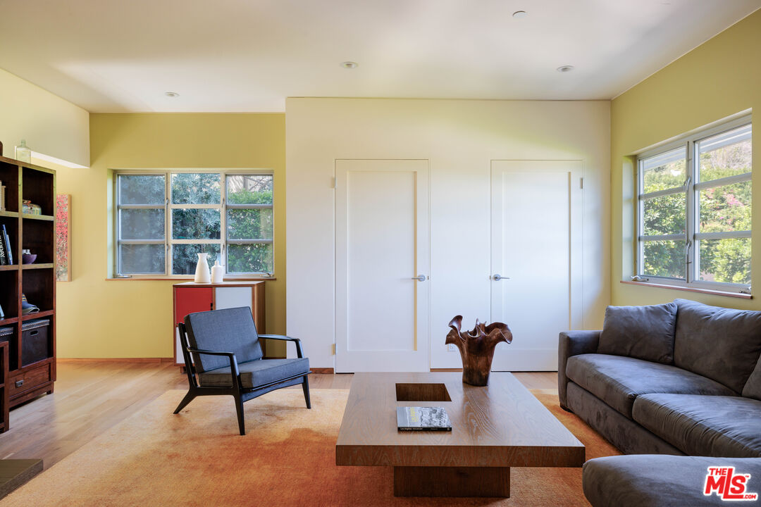 1625 N Crescent Heights Blvd, Hollywood Hills