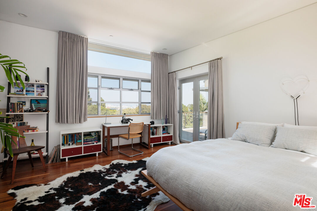 1625 N Crescent Heights Blvd, Hollywood Hills