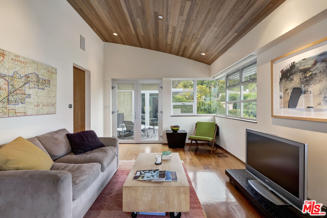 1625 N Crescent Heights Blvd, Hollywood Hills