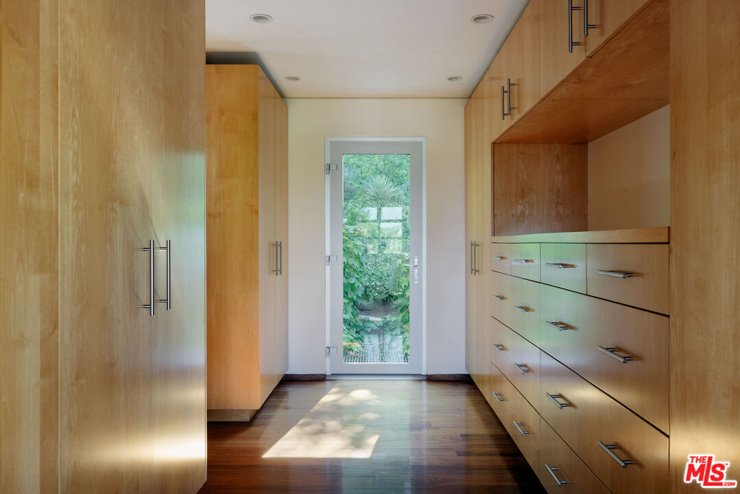 1625 N Crescent Heights Blvd, Hollywood Hills