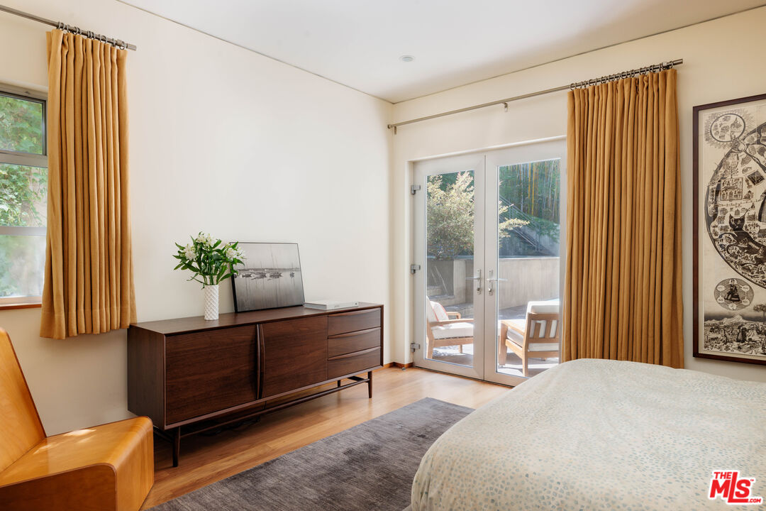 1625 N Crescent Heights Blvd, Hollywood Hills