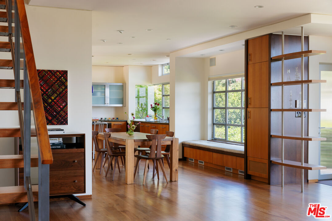 1625 N Crescent Heights Blvd, Hollywood Hills