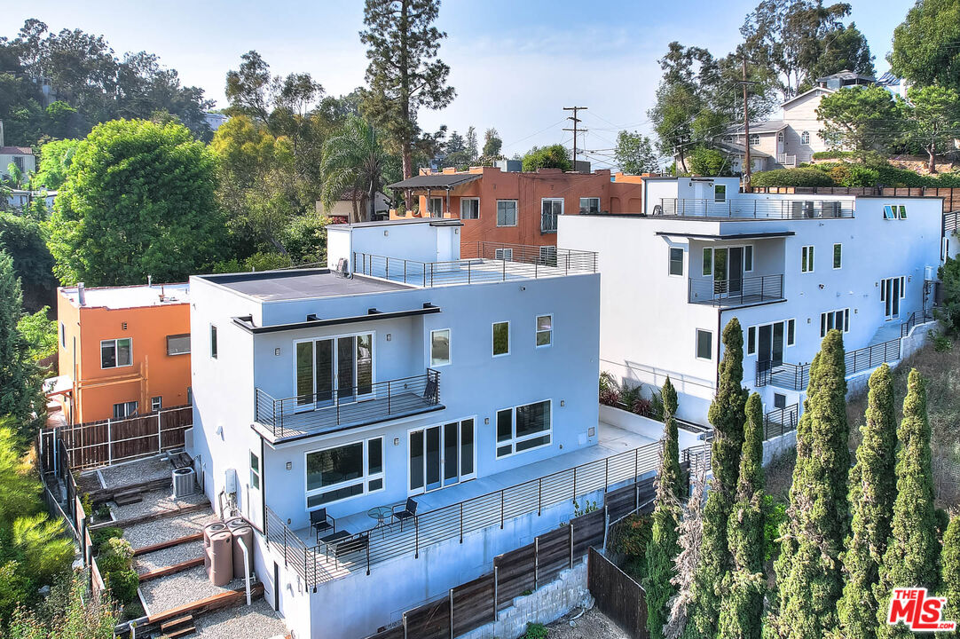 2608 Corralitas Dr