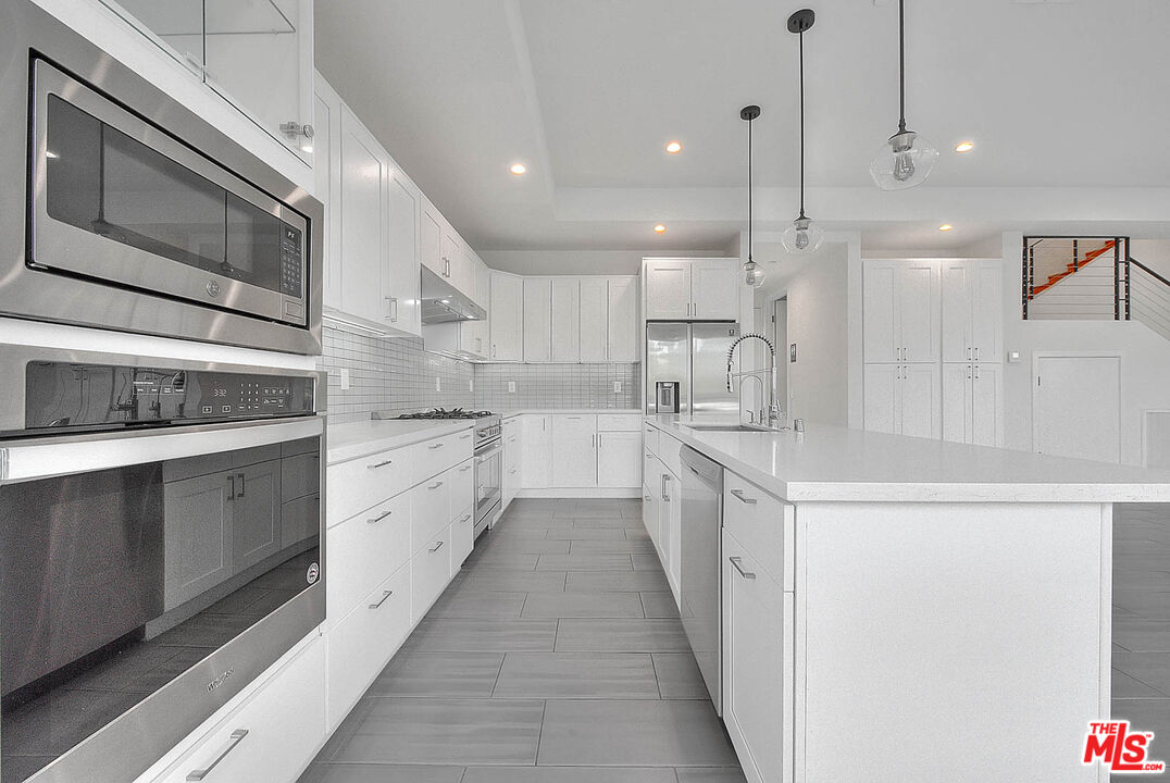 2608 Corralitas Dr