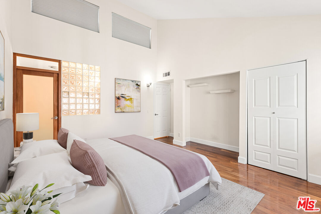 938 18th St Unit: 5, Santa Monica