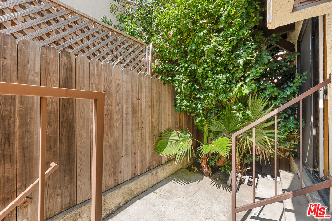 938 18th St Unit: 5, Santa Monica