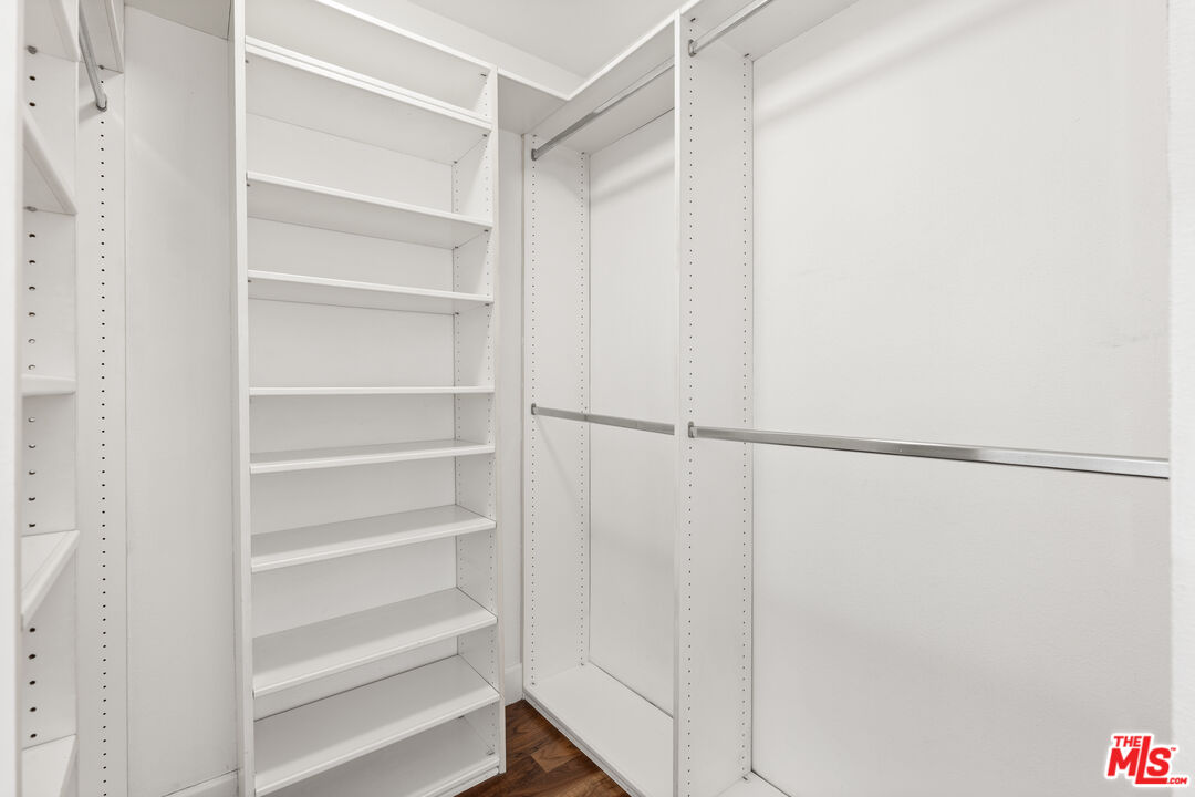 938 18th St Unit: 5, Santa Monica