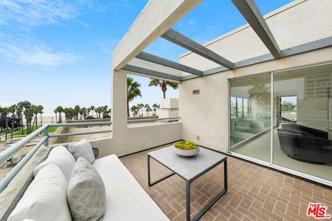 110 Ocean Park Blvd Unit: 504, Santa Monica
