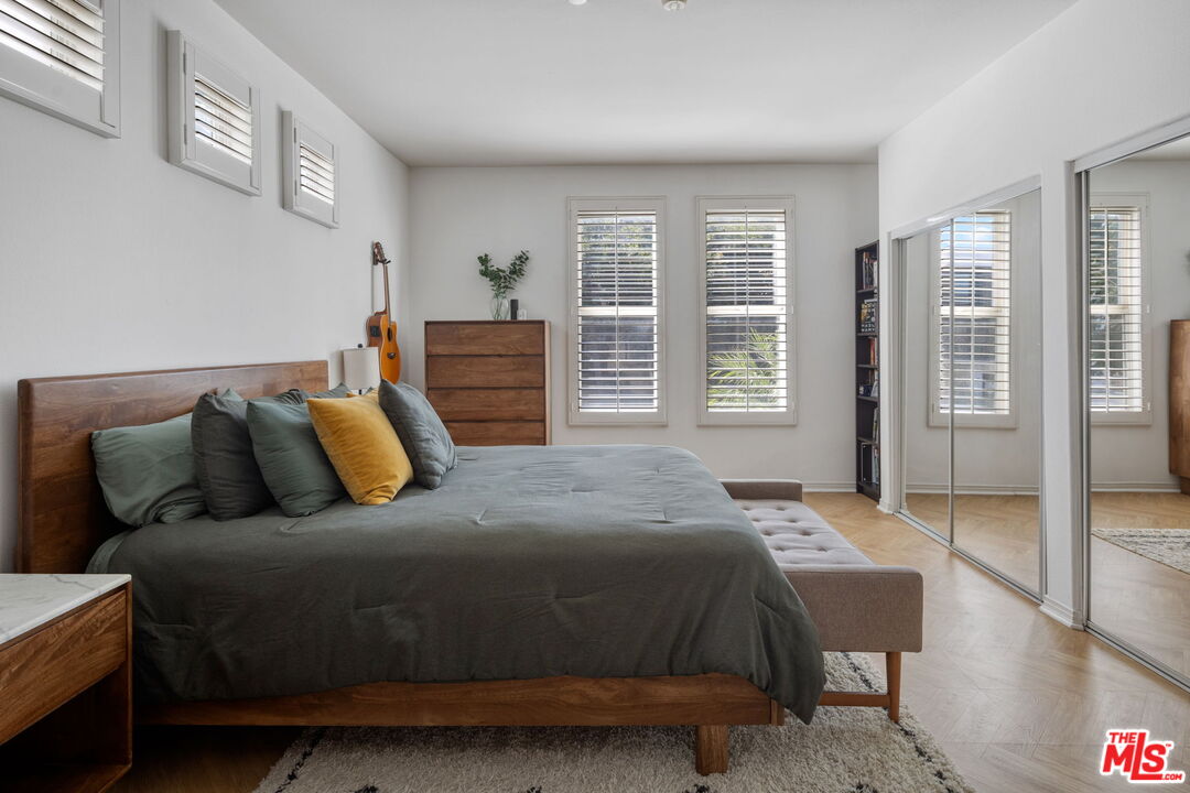 4400 Cartwright Ave Unit: 102, Toluca Lake