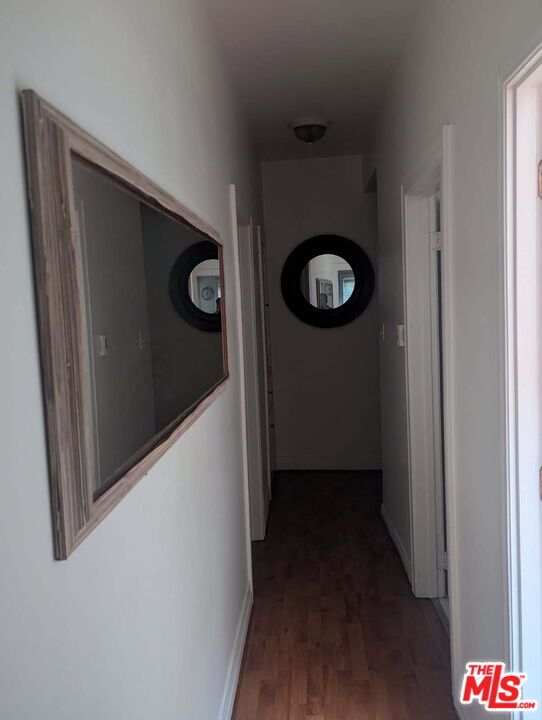 8861 Alden Dr Unit: 1