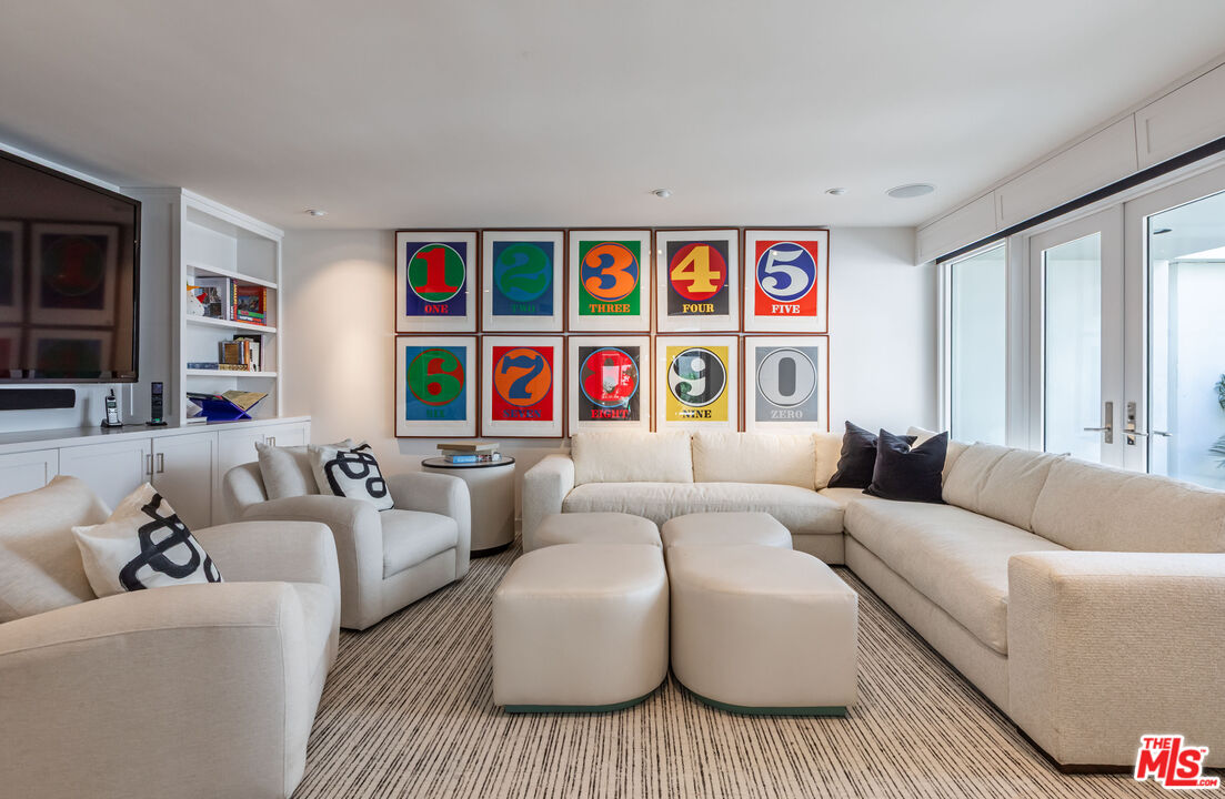 27420 Pacific Coast Hwy, Malibu