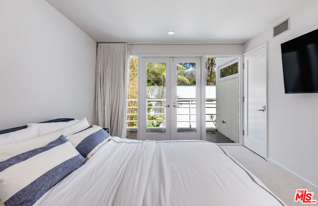 27420 Pacific Coast Hwy, Malibu