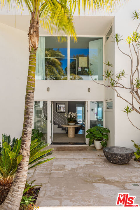 27420 Pacific Coast Hwy, Malibu