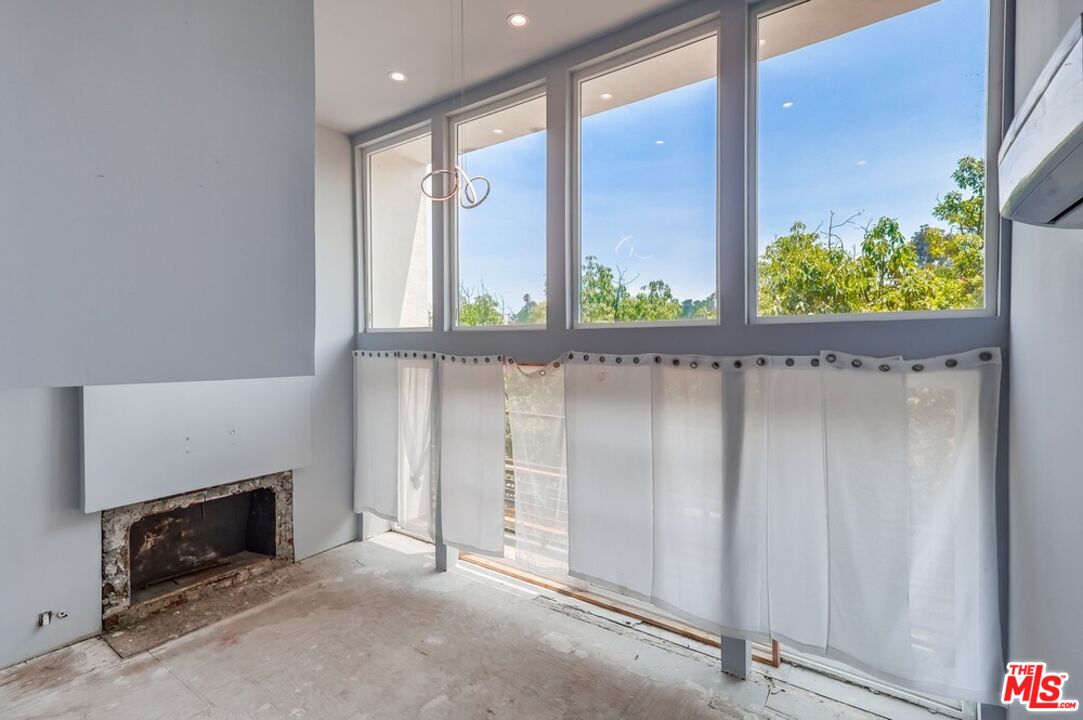 8655 Appian Way, Hollywood Hills 