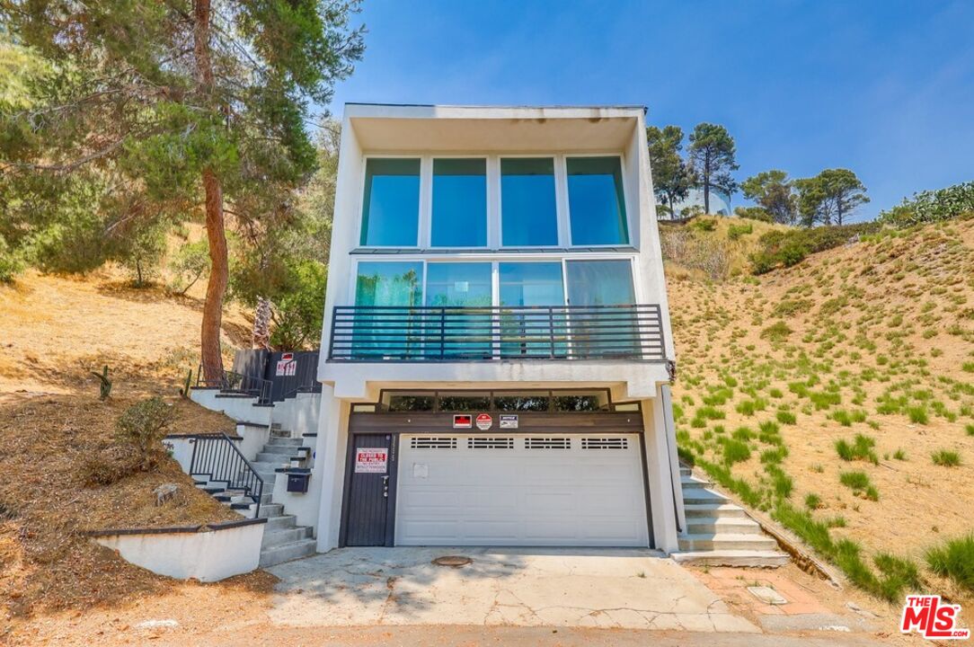 8655 Appian Way, Hollywood Hills 