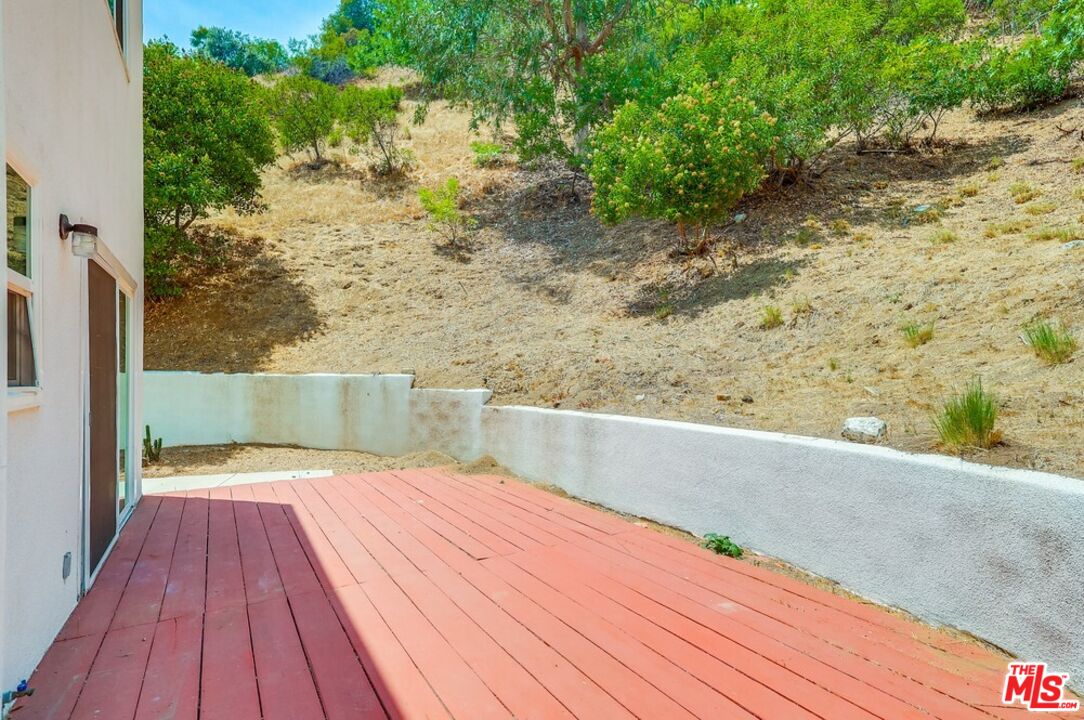 8655 Appian Way, Hollywood Hills 