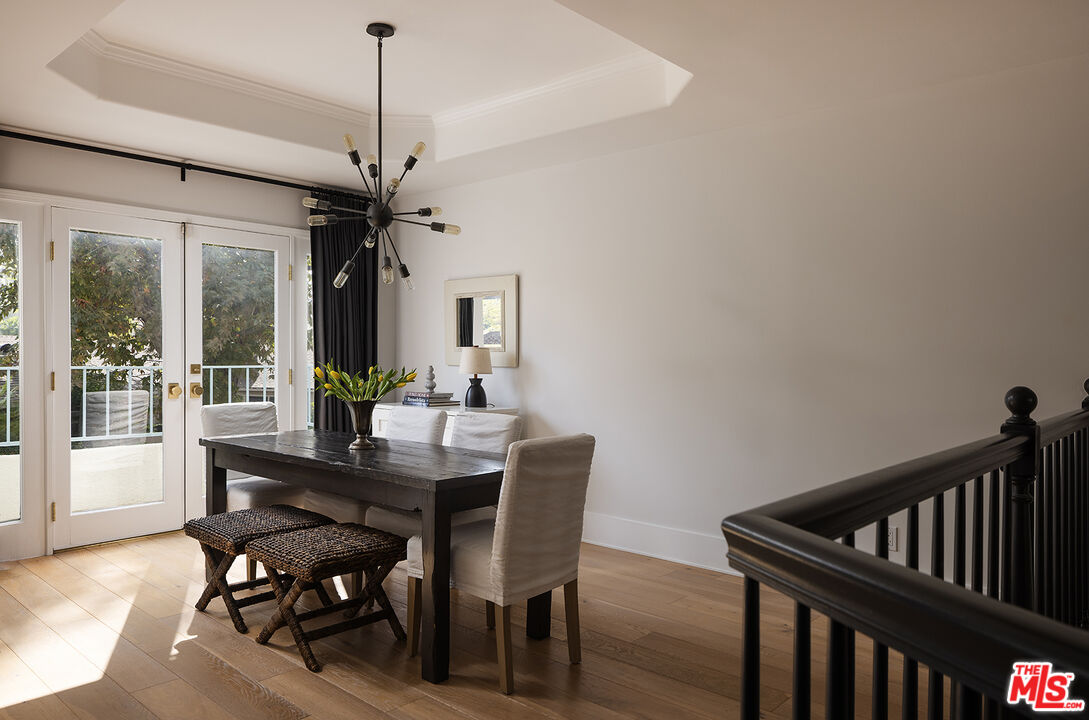 4424 Moorpark Way Unit: 5, Toluca Lake