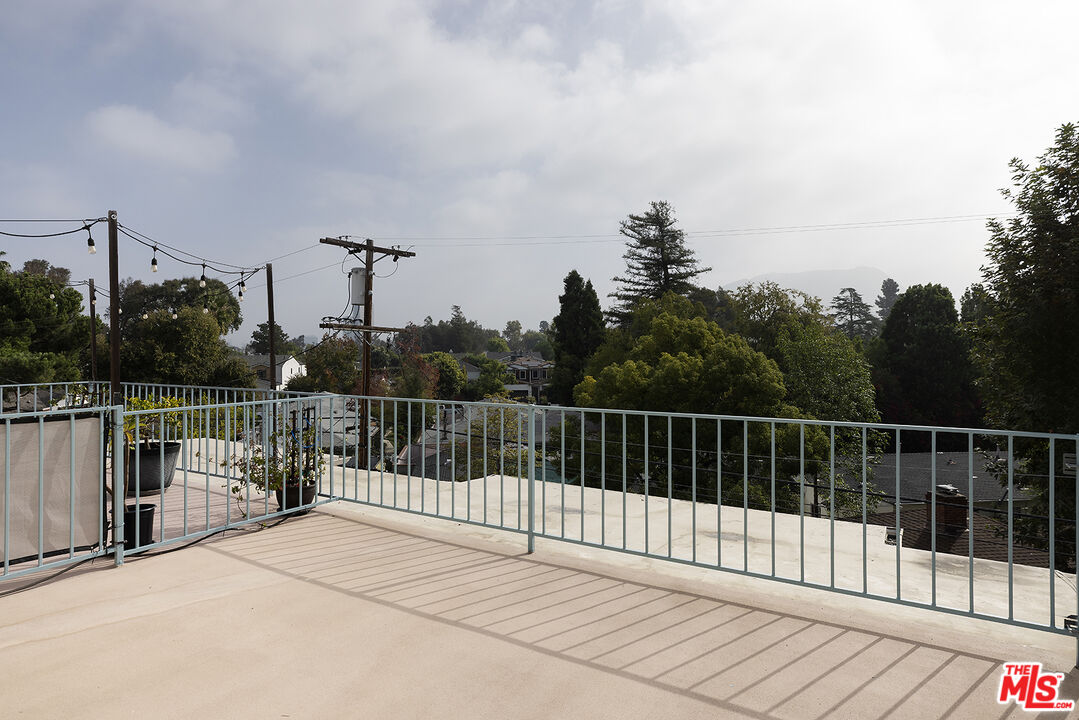 4424 Moorpark Way Unit: 5, Toluca Lake