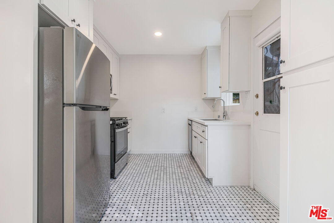 2310 Pisani Pl, Venice