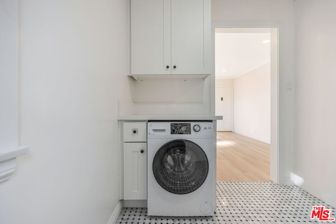 2310 Pisani Pl, Venice