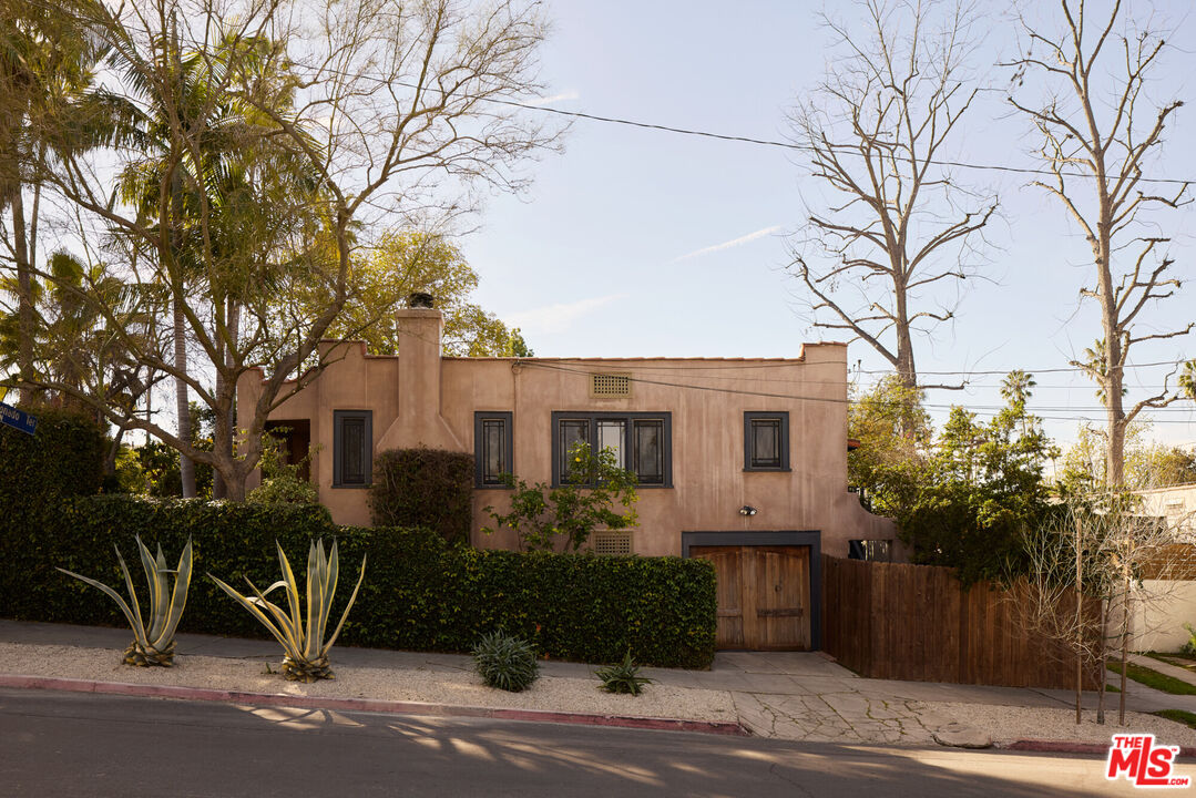 1355 Coronado Ter