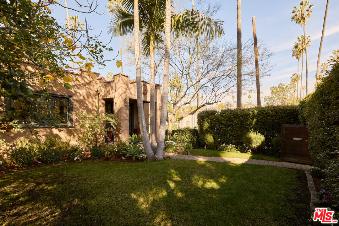 1355 Coronado Ter