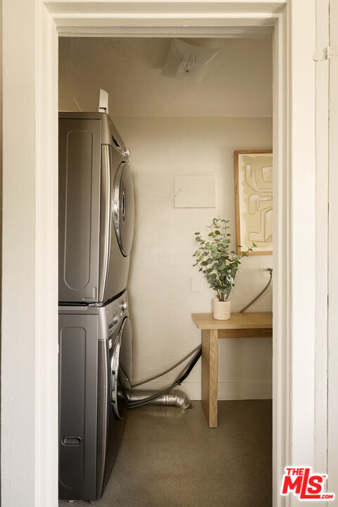 1355 Coronado Ter