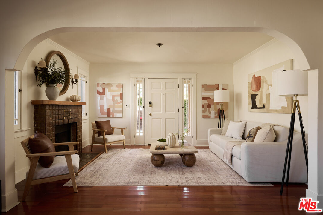 1355 Coronado Ter
