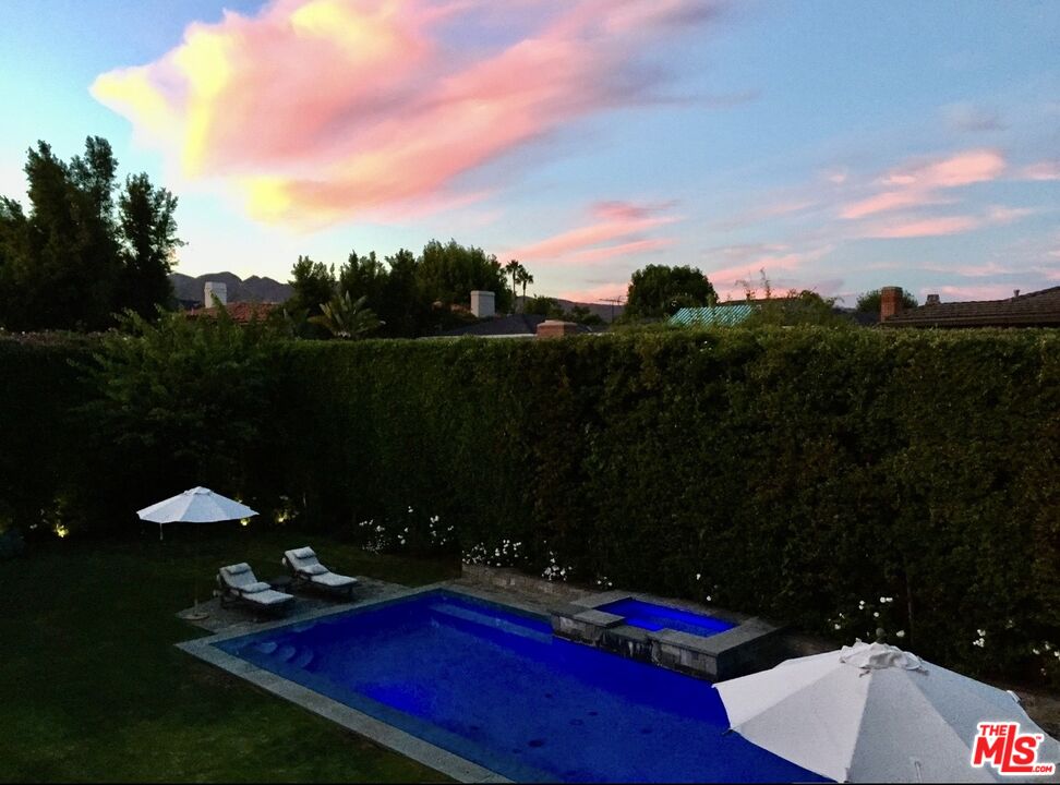 700 Chapala Dr, Pacific Palisades