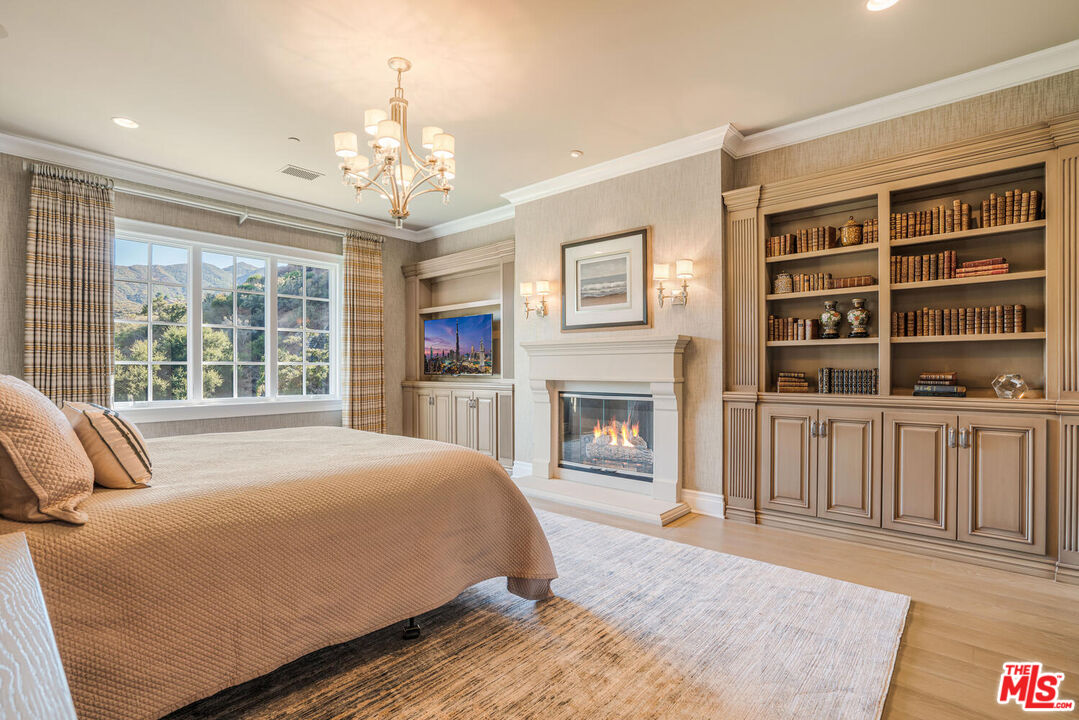 3063 W Stafford Rd, Thousand Oaks