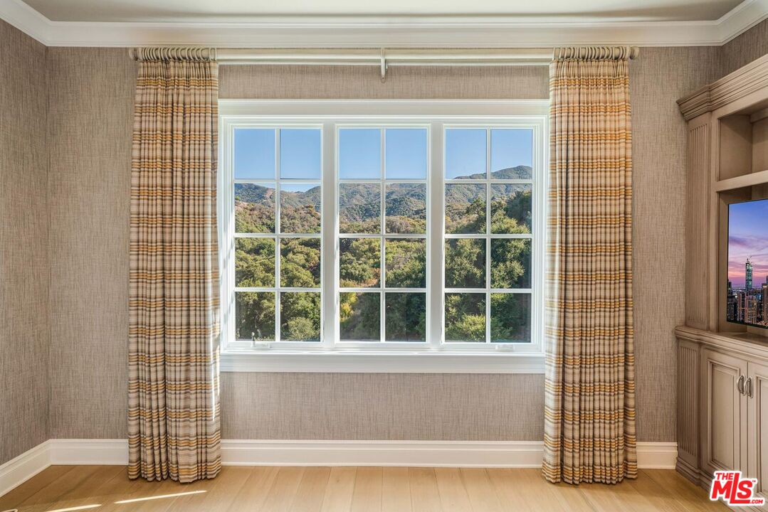 3063 W Stafford Rd, Thousand Oaks