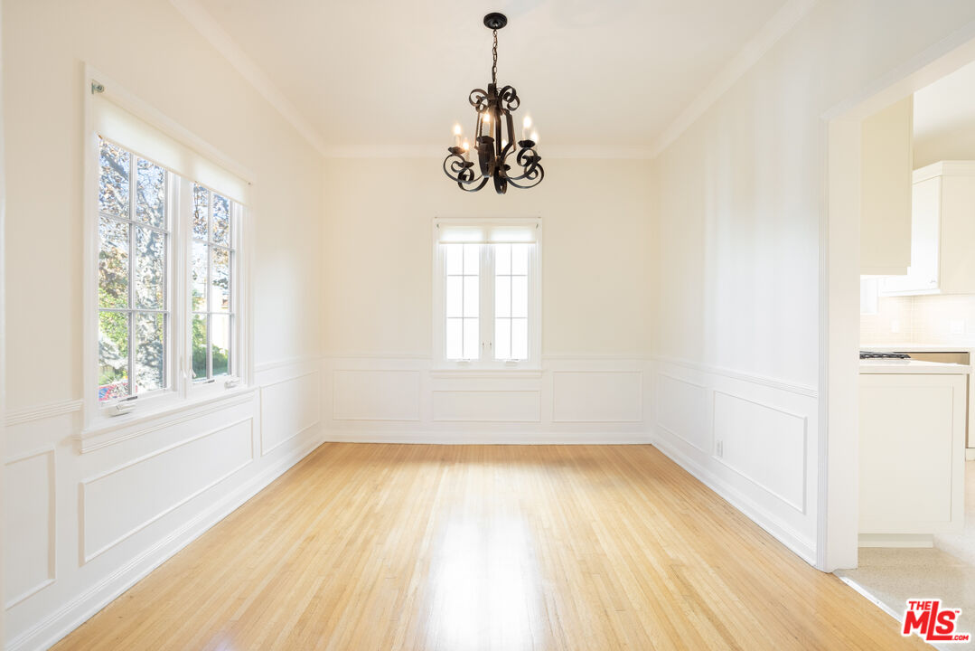 442 S Maple Dr Unit: 1/2, Beverly Hills