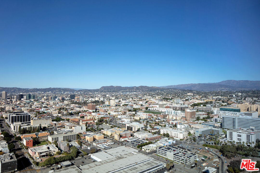 900 W Olympic Blvd Unit: 40F