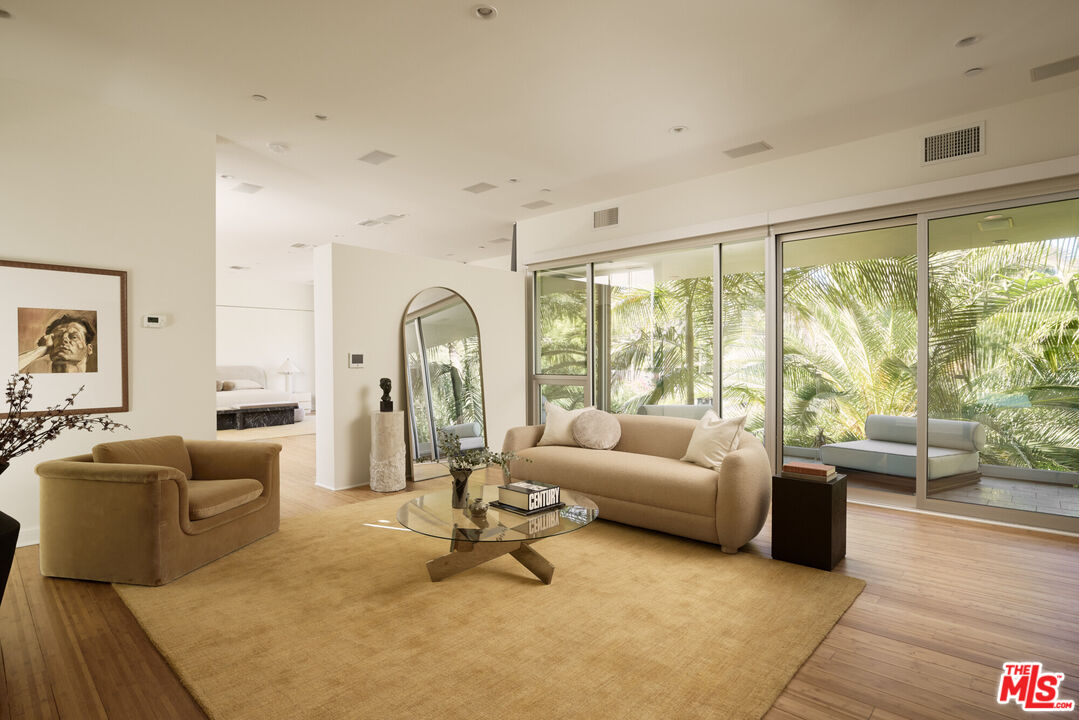 3369 Fryman Pl, Studio City