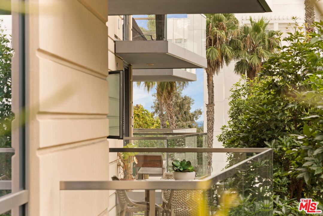 1755 Ocean Avenue Unit: 412, Santa Monica 