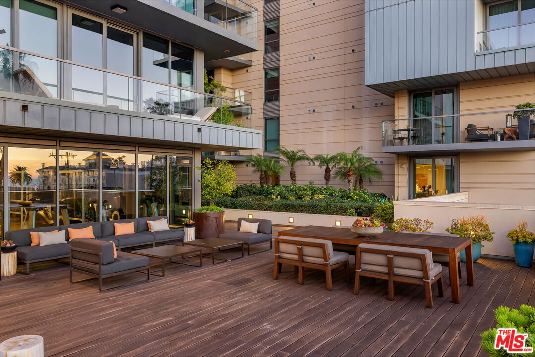 1755 Ocean Avenue Unit: 412, Santa Monica 