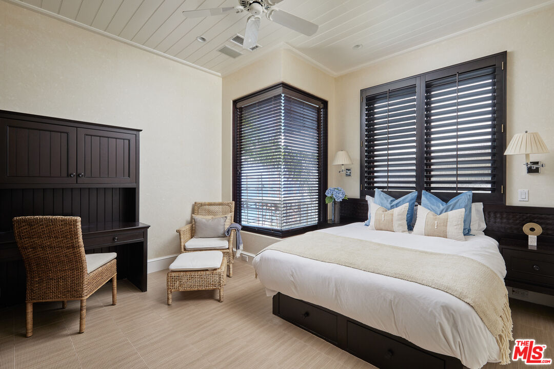 31 Bay Dr, Laguna Beach