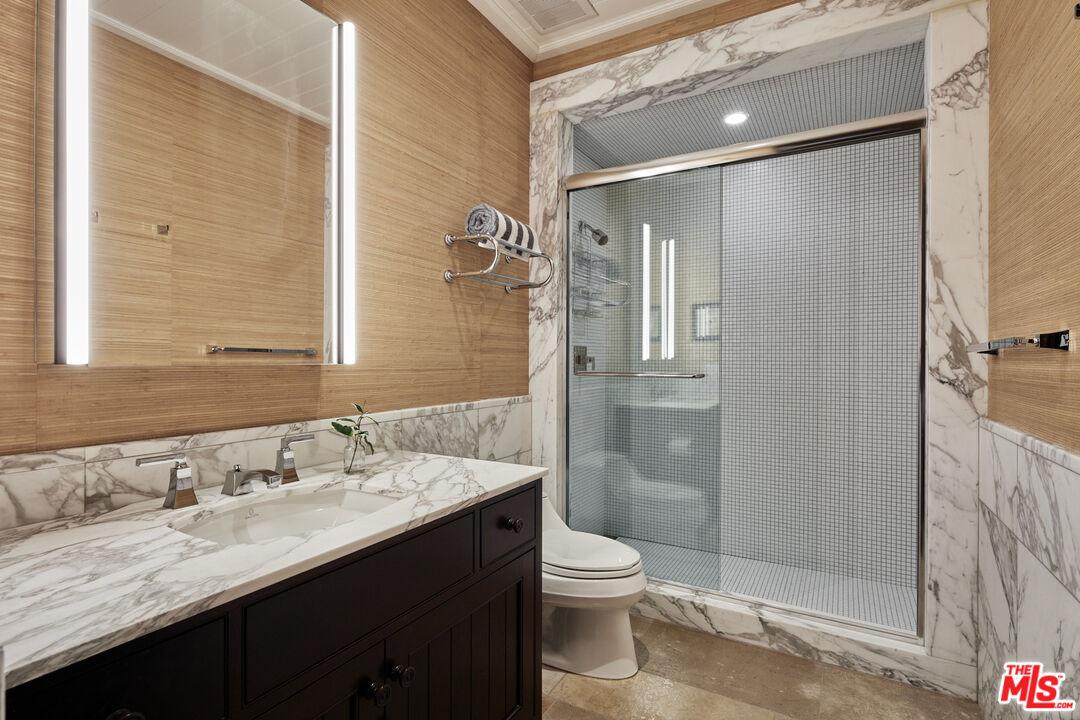 31 Bay Dr, Laguna Beach