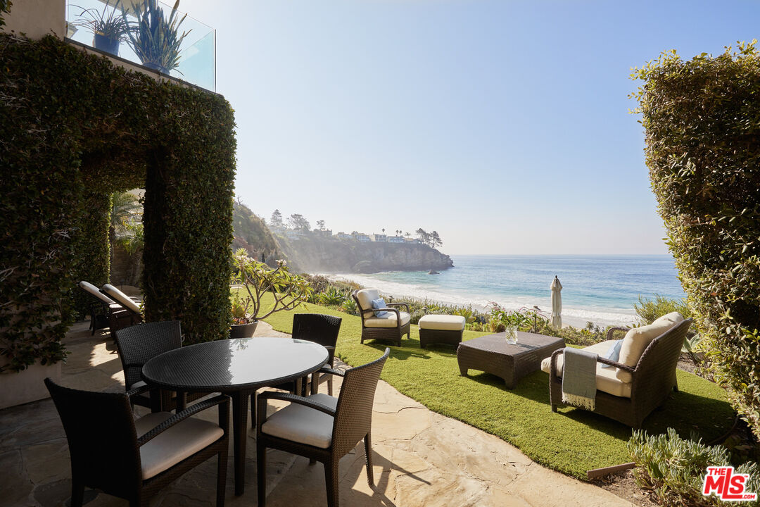 31 Bay Dr, Laguna Beach