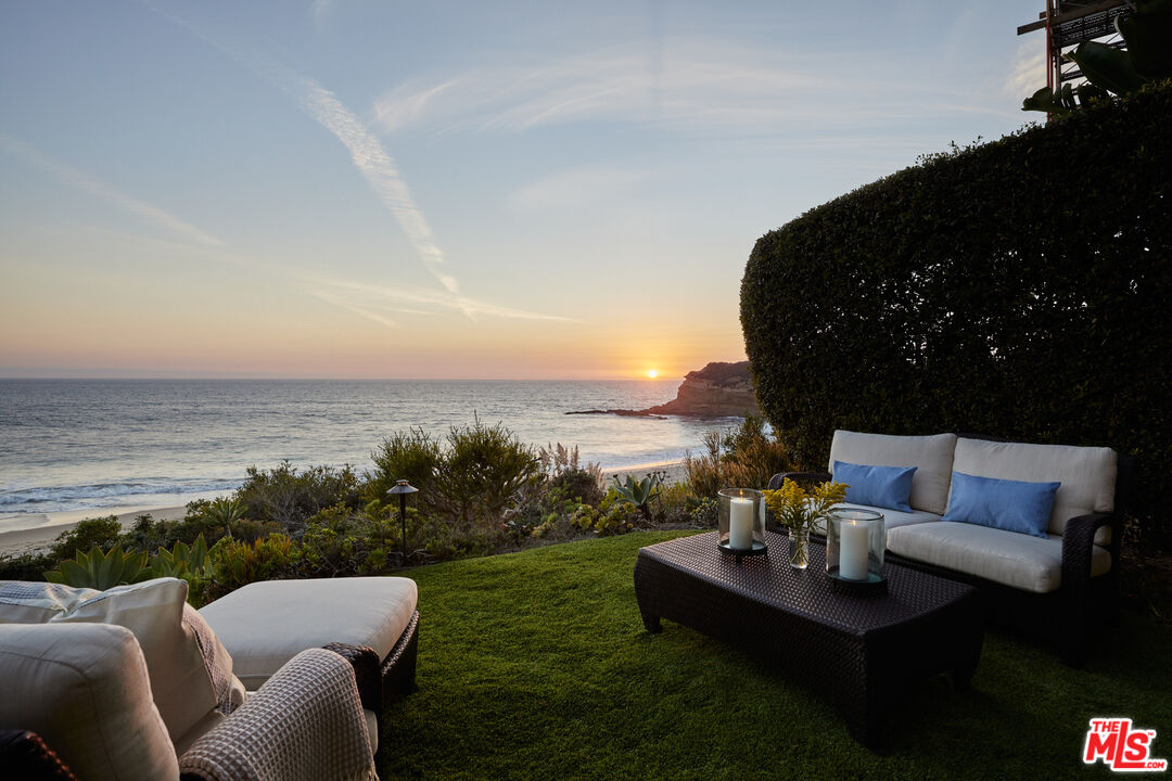 31 Bay Dr, Laguna Beach