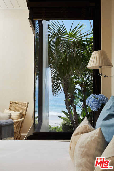 31 Bay Dr, Laguna Beach