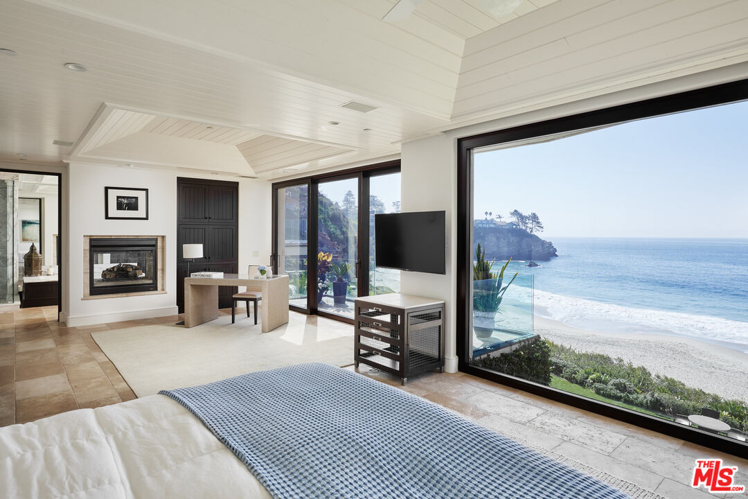 31 Bay Dr, Laguna Beach