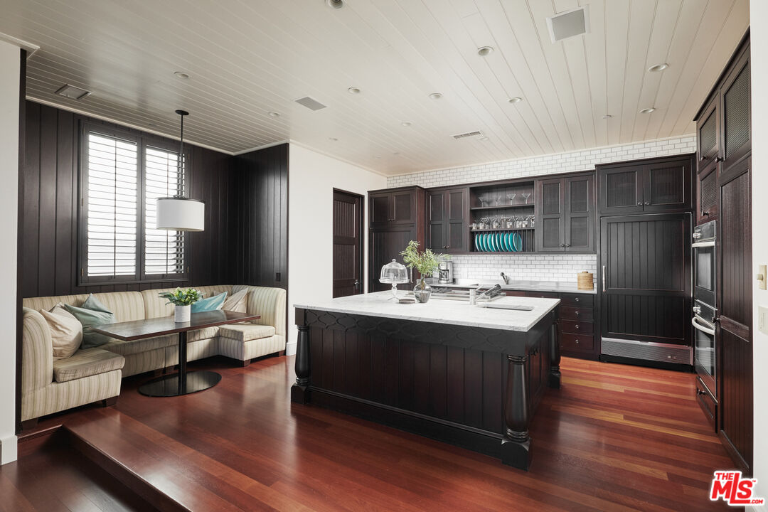 31 Bay Dr, Laguna Beach