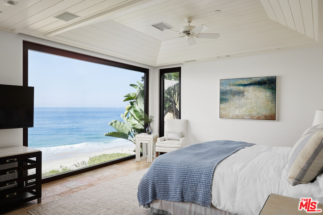 31 Bay Dr, Laguna Beach
