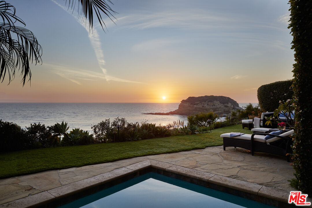 31 Bay Dr, Laguna Beach