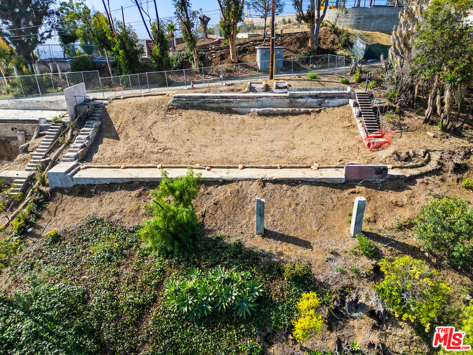 1424 Chautauqua Blvd