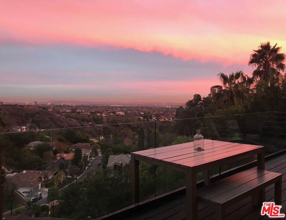 1424 Chautauqua Blvd