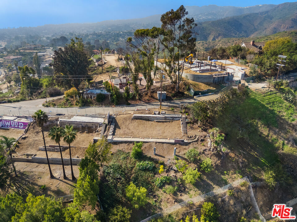 1424 Chautauqua Blvd